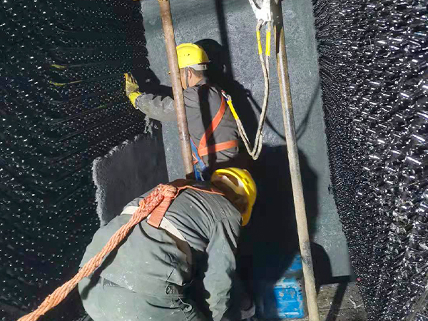 �ӱ�CFBѭ�h(hu��n)������偠t��(n��i)�rʩ���(xi��ng)Ŀ