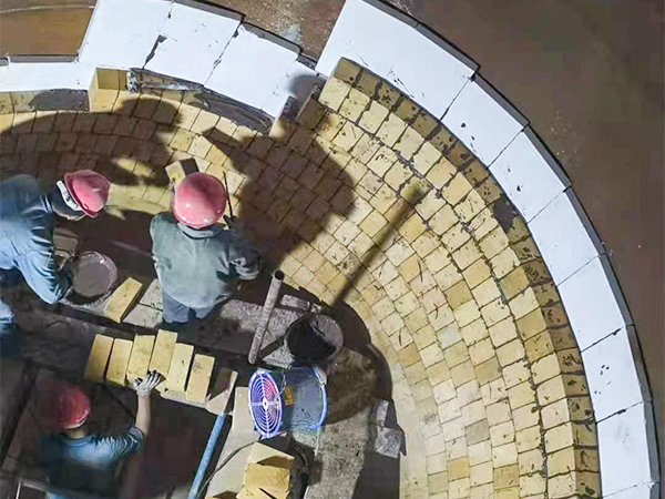 �ӱ������t�ͻ�uʩ���F(xi��n)��(ch��ng)