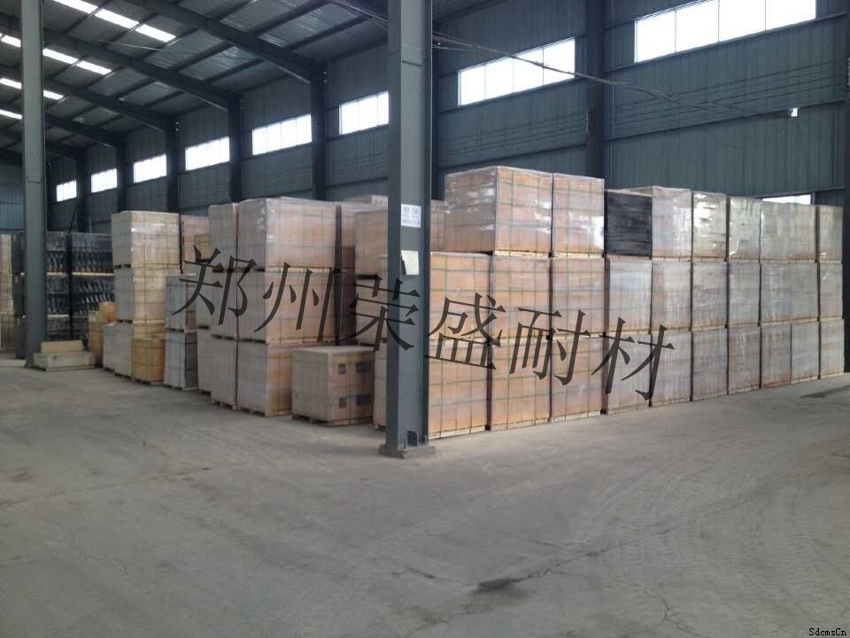 ���������͑�ӆُ���X�u���_�ɺ���